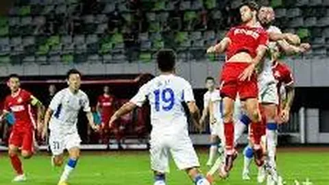 钟楚曦C位争议揭秘：内幕真相大起底